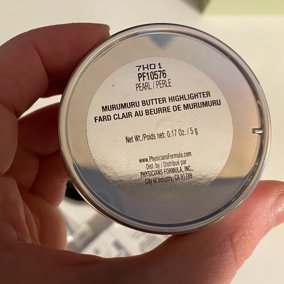 Drugstore Eye and Face Makeup - Picture 2 of 4